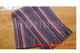 桐庐昌利针织厂 专业供应各类围巾，为您打造温暖与时尚